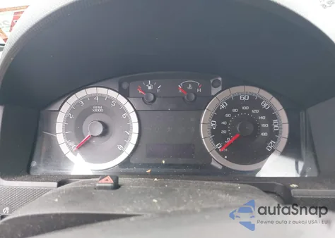 2009 Ford Escape Xlt z USA, uszkodzony, nr VIN 1FMCU93G59KA82206